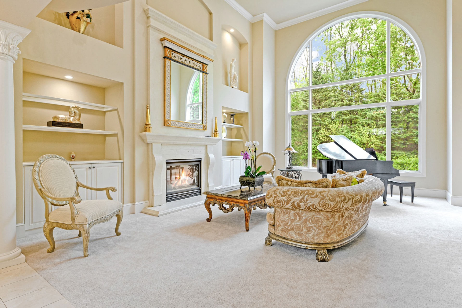 Luxury living room from a past sale by Jason Lange, showing the presentation and marketing of a distinctive Minnesota home.